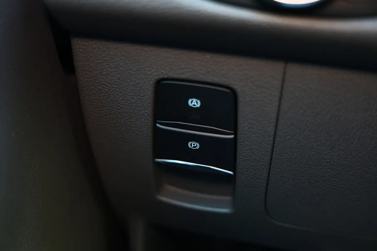 350 2.0 TDCI L2H2 Model 2025 AVM CARPLAY NAVI ACC TACHO STOELVW THAAK BPM VRIJ '24