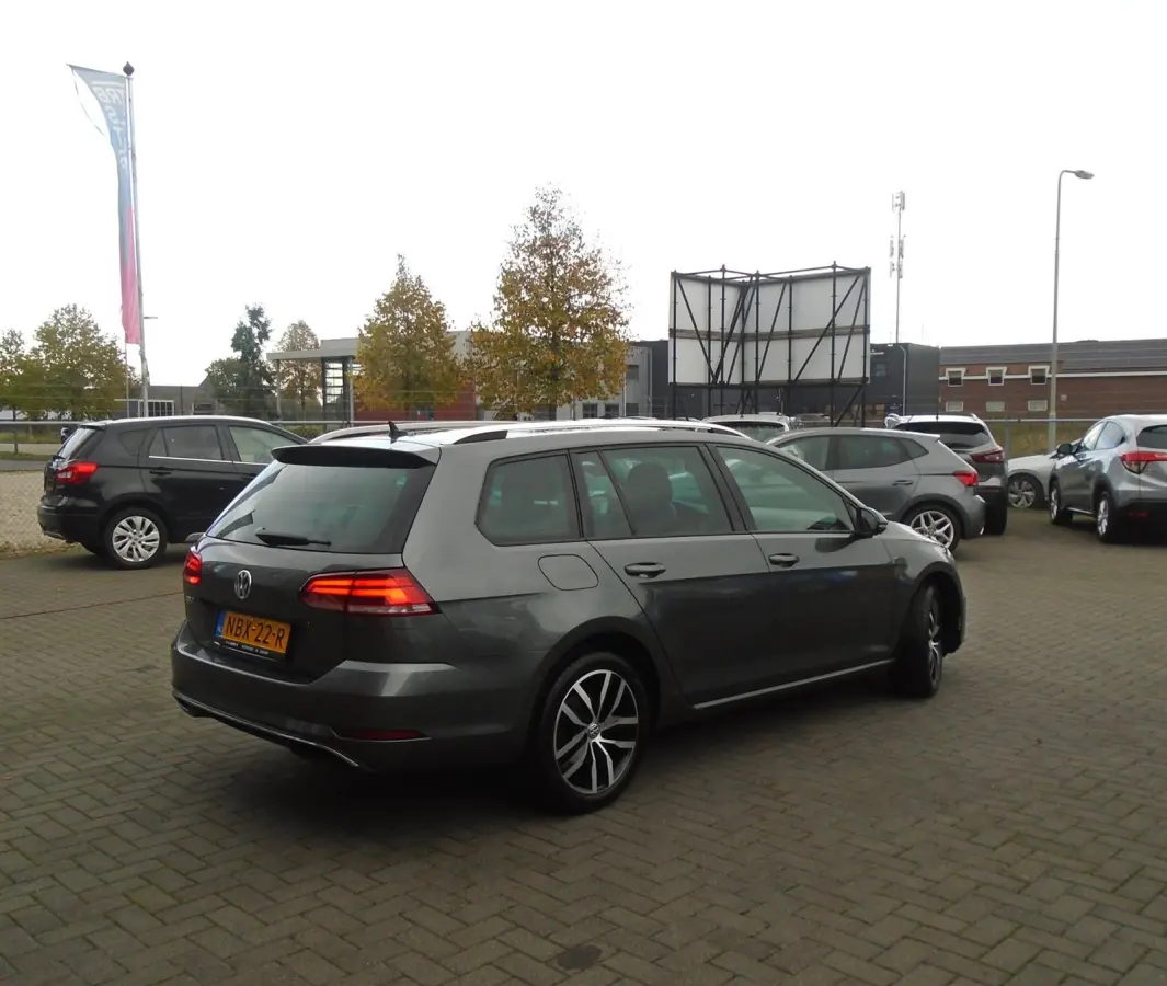 1.5 TSI Highline Business R,Trekhaak,Navi,Cruise