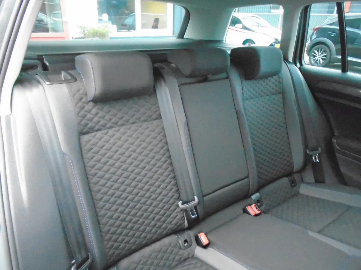1.5 TSI Highline Business R,Trekhaak,Navi,Cruise