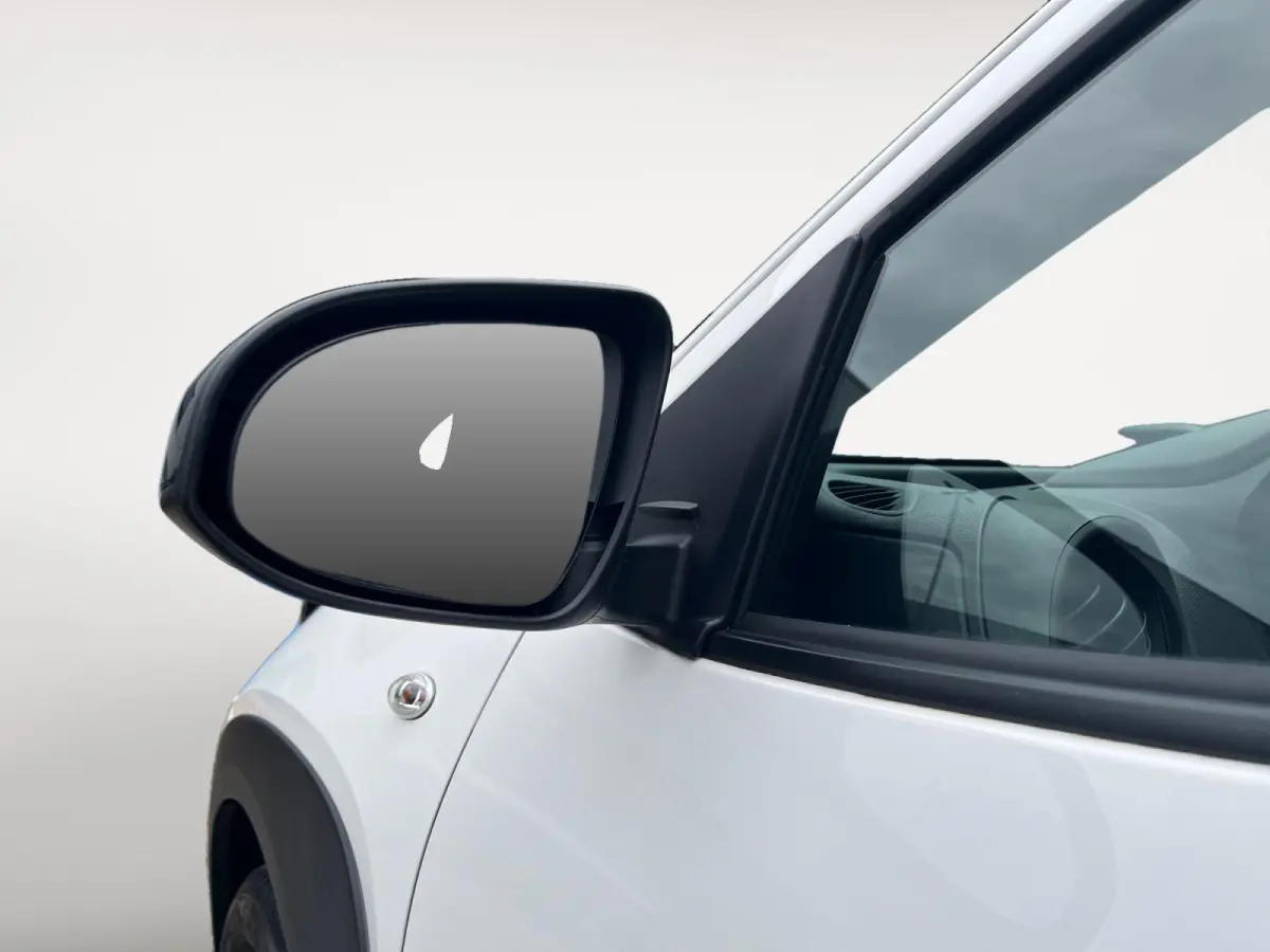 1.0 VVT-i MT Play | Carplay | Airco | Parkeercamera | Adapt. Cruise Control