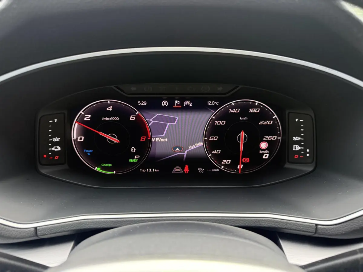 1.4 TSI e-Hybrid PHEV FR 360|PANO|Memory