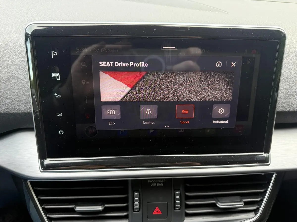 1.4 TSI e-Hybrid PHEV FR 360|PANO|Memory