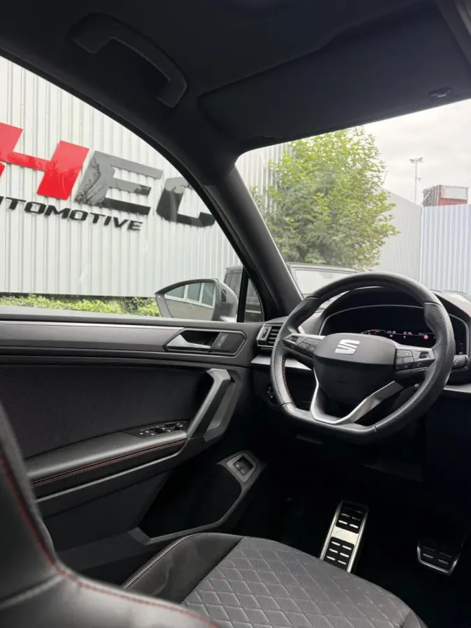 1.4 TSI e-Hybrid PHEV FR 360|PANO|Memory