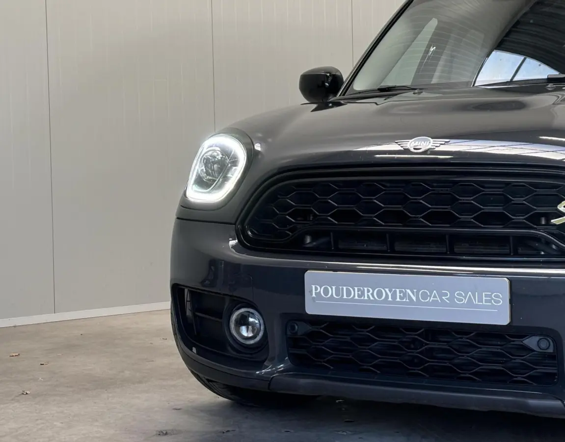 1.5 Cooper ALL4 Chili / Plug in Hybride / SOH 87% / Head Up Display / Adoptieve Cruisecontrol / StoelVW / Draadloos Carplay / 2e Eigenaar / Goed Onderhouden!