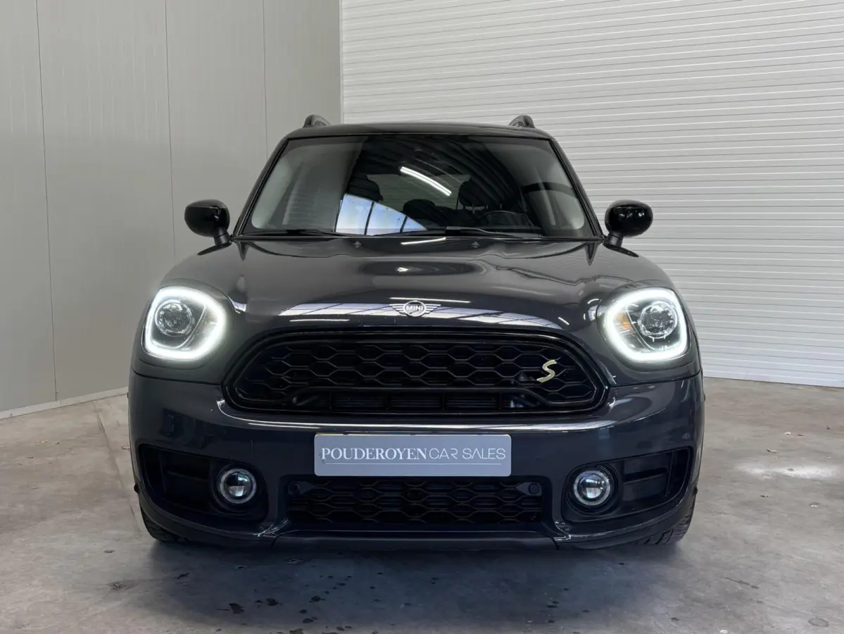 1.5 Cooper ALL4 Chili / Plug in Hybride / SOH 87% / Head Up Display / Adoptieve Cruisecontrol / StoelVW / Draadloos Carplay / 2e Eigenaar / Goed Onderhouden!