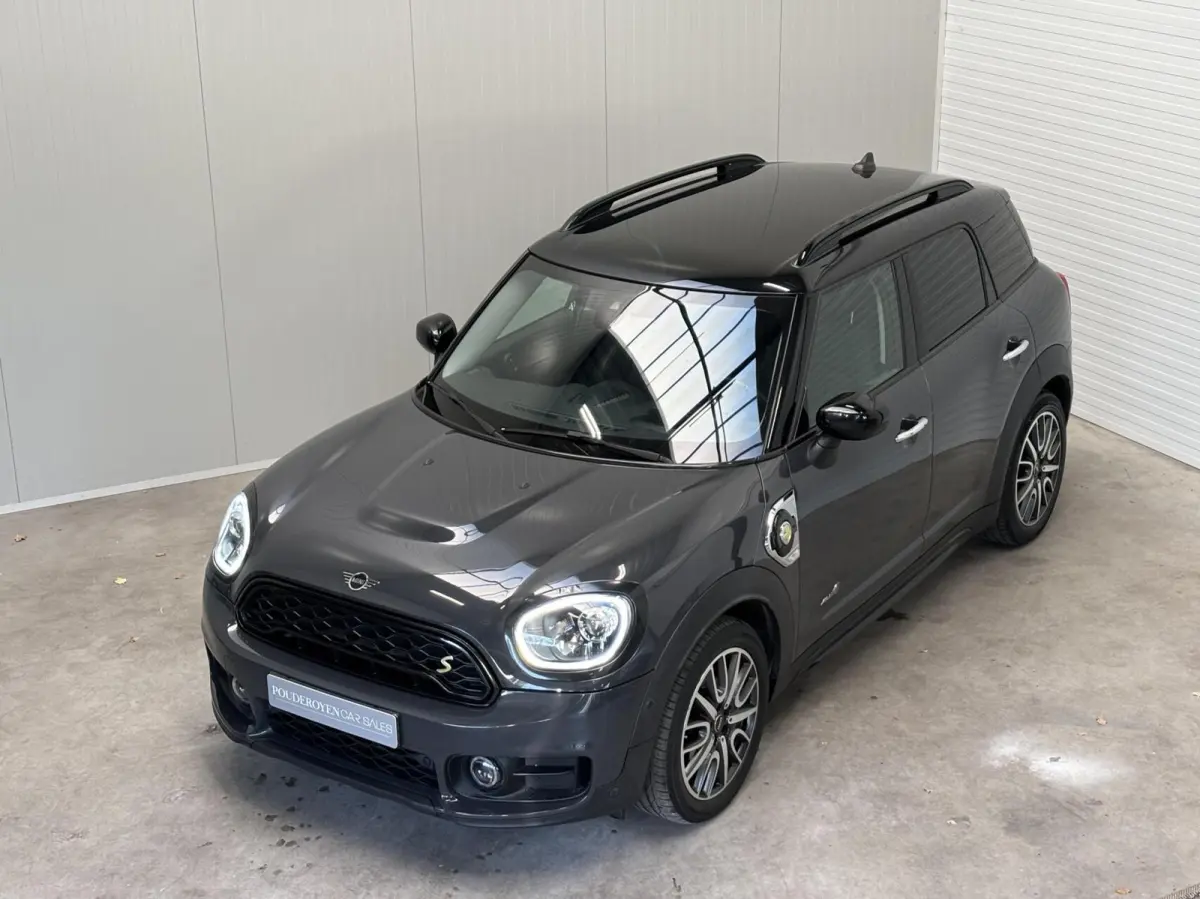 1.5 Cooper ALL4 Chili / Plug in Hybride / SOH 87% / Head Up Display / Adoptieve Cruisecontrol / StoelVW / Draadloos Carplay / 2e Eigenaar / Goed Onderhouden!