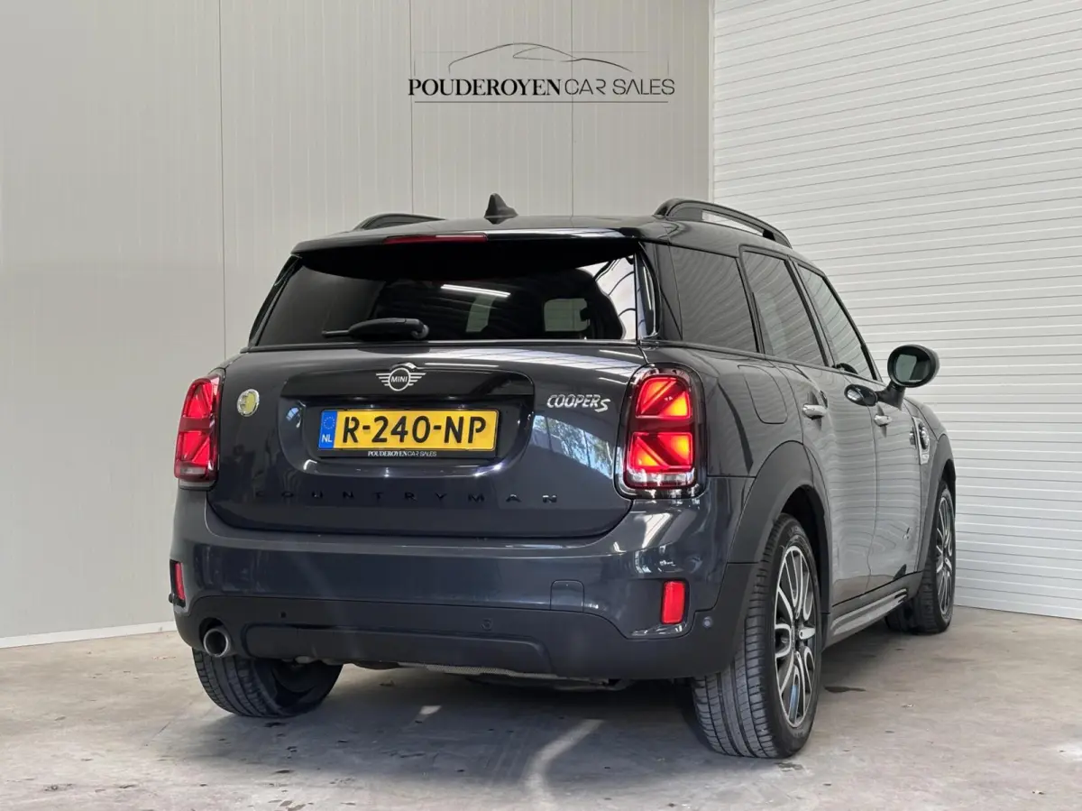 1.5 Cooper ALL4 Chili / Plug in Hybride / SOH 87% / Head Up Display / Adoptieve Cruisecontrol / StoelVW / Draadloos Carplay / 2e Eigenaar / Goed Onderhouden!