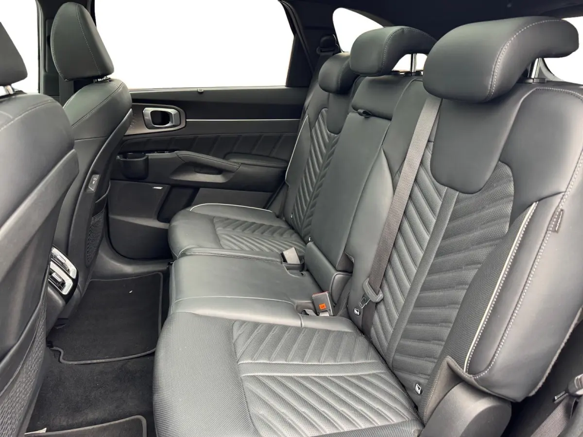 1.6 T-GDi Plug-in Hybrid 4WD ExecutiveLine 7p | 360Gr camera | Navigatie | Climate control | Stoel verwarming + Ventilatie | Stoel geheugen | Schuif/ kanteldak