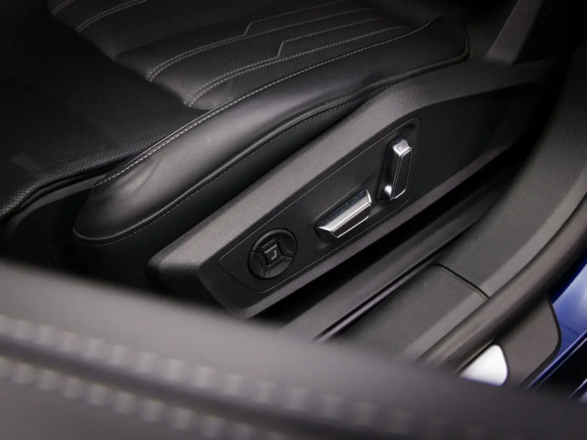 50 TFSI e quattro Competition S-Line Edition (MAXTON, LASER, MASSAGE, STOELVENTILATIE, ACC, HEAD-UP, NACHTZICHT)