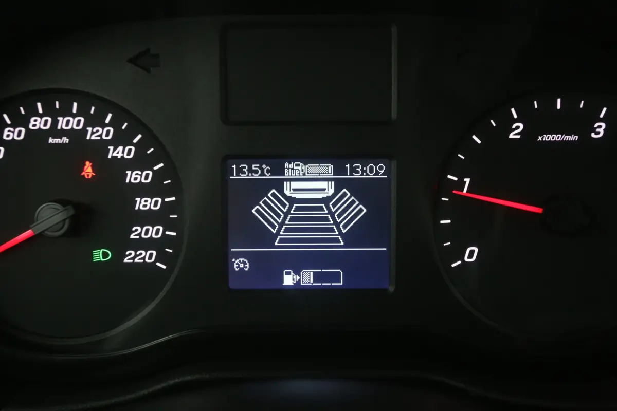 108 CDI Pro | Airco | Cruise | Carplay | Trekhaak | Parkeersens. | LED