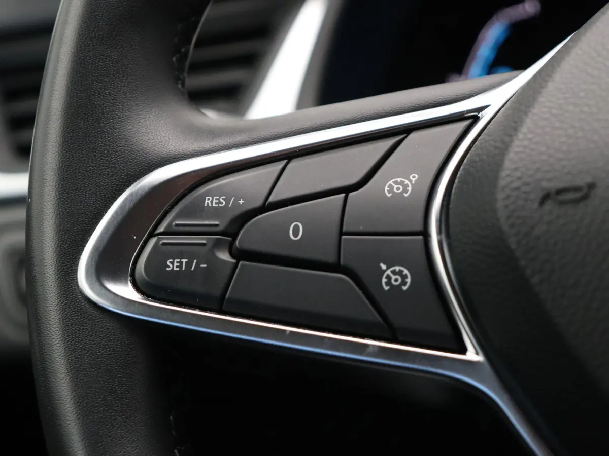 E-Tech full hybrid 145pk evolution | Automaat | Climate control | Achteruitrijcamera | Navigatie | Trekhaak |