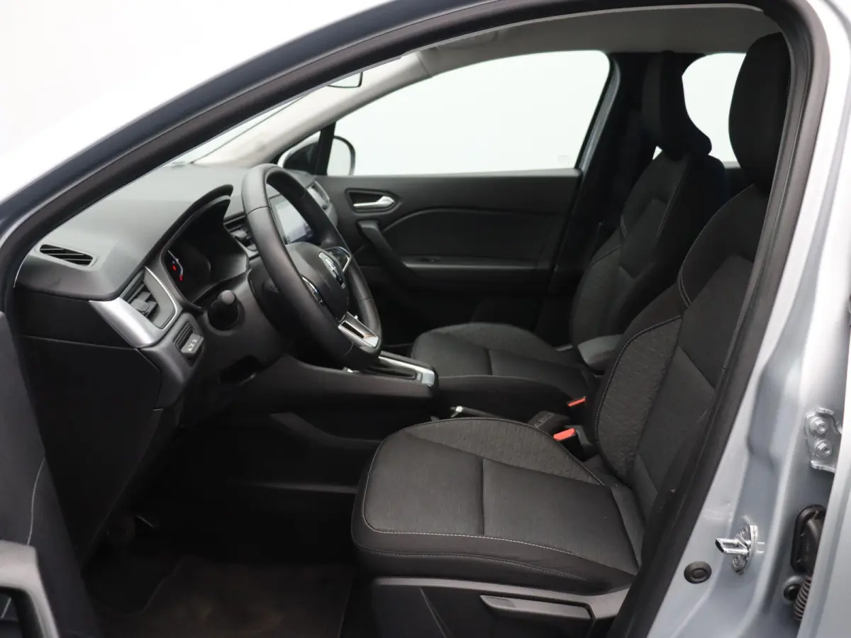 E-Tech full hybrid 145pk evolution | Automaat | Climate control | Achteruitrijcamera | Navigatie | Trekhaak |