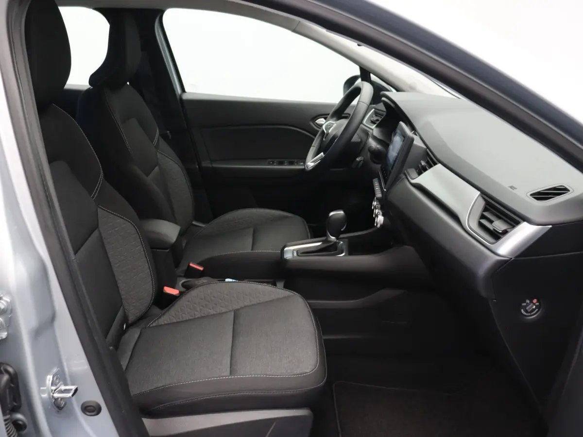 E-Tech full hybrid 145pk evolution | Automaat | Climate control | Achteruitrijcamera | Navigatie | Trekhaak |