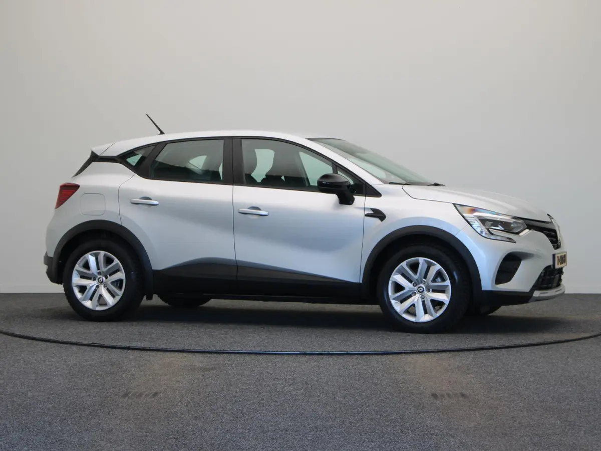 E-Tech full hybrid 145pk evolution | Automaat | Climate control | Achteruitrijcamera | Navigatie | Trekhaak |