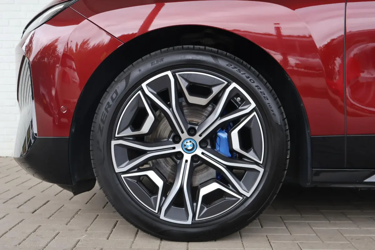 xDrive40 | SOH 98,7% | M Sport | Harman Kardon | Trekhaak | 360 Camera