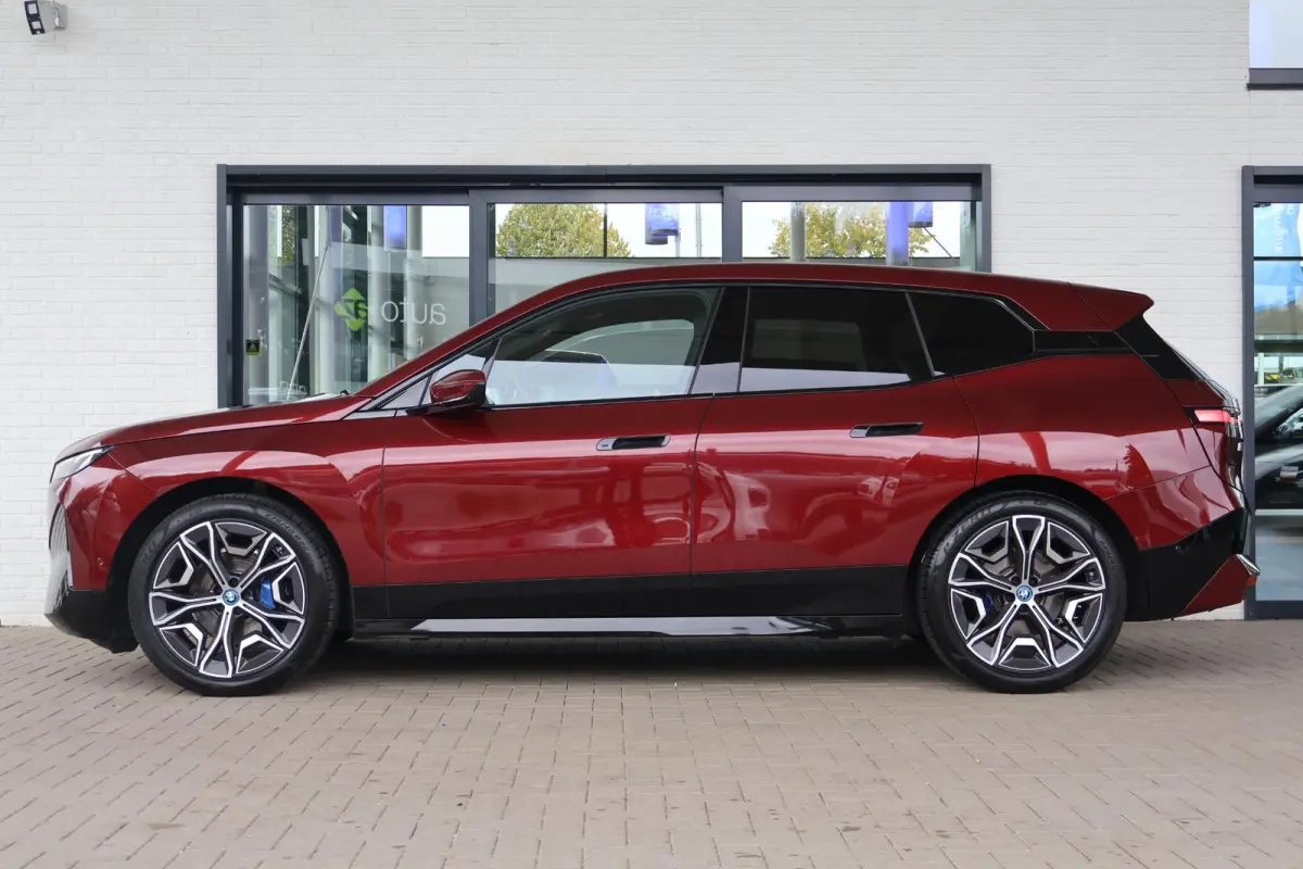 xDrive40 | SOH 98,7% | M Sport | Harman Kardon | Trekhaak | 360 Camera