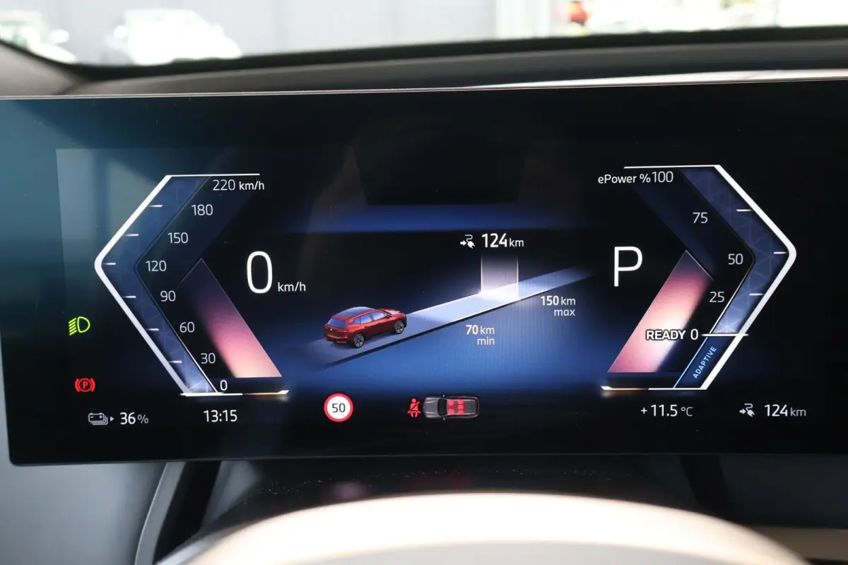 xDrive40 | SOH 98,7% | M Sport | Harman Kardon | Trekhaak | 360 Camera
