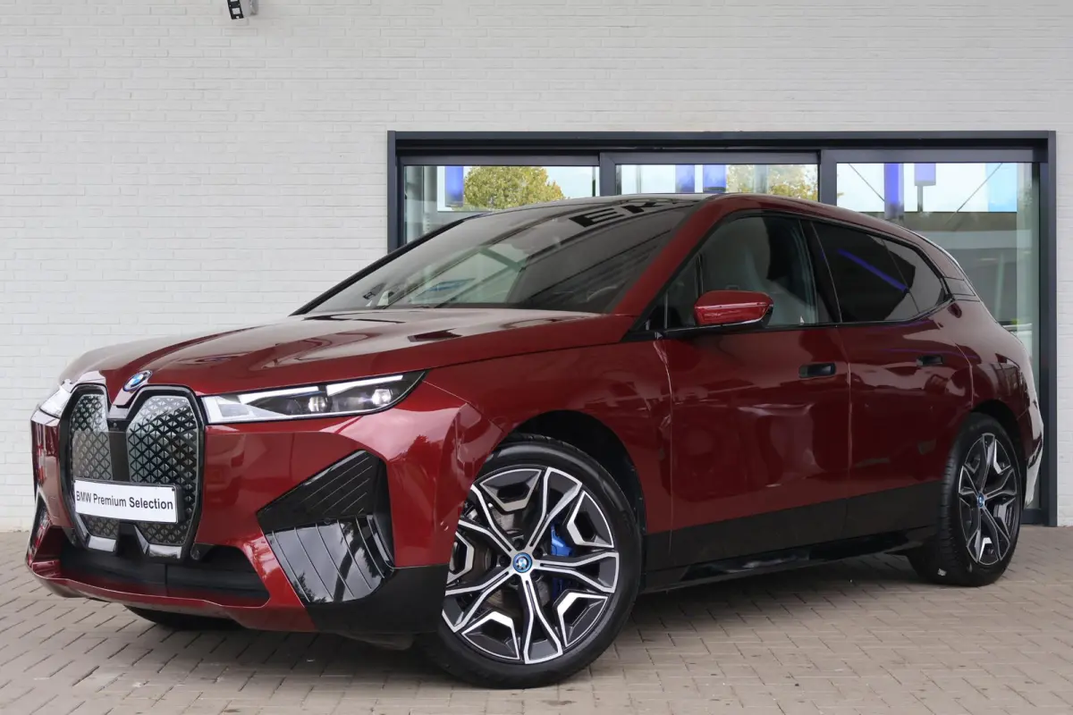 xDrive40 | SOH 98,7% | M Sport | Harman Kardon | Trekhaak | 360 Camera