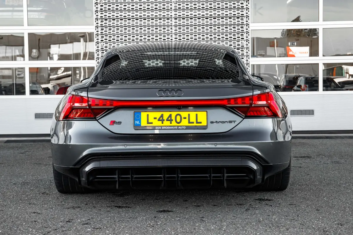 RS Edition One 650PK 93 kWh | Adaptief demping systeem | Cruise control adaptief met Stop&Go | Elektrisch verstelb. bestuurdersstoel met geheugen