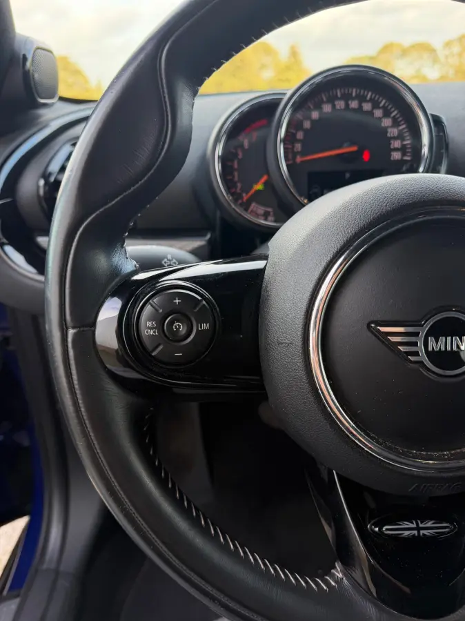 1.5 Cooper Chili Automaat - Starlight Blue/Union Jack - Navigatie/Sportseats/Black Spoke