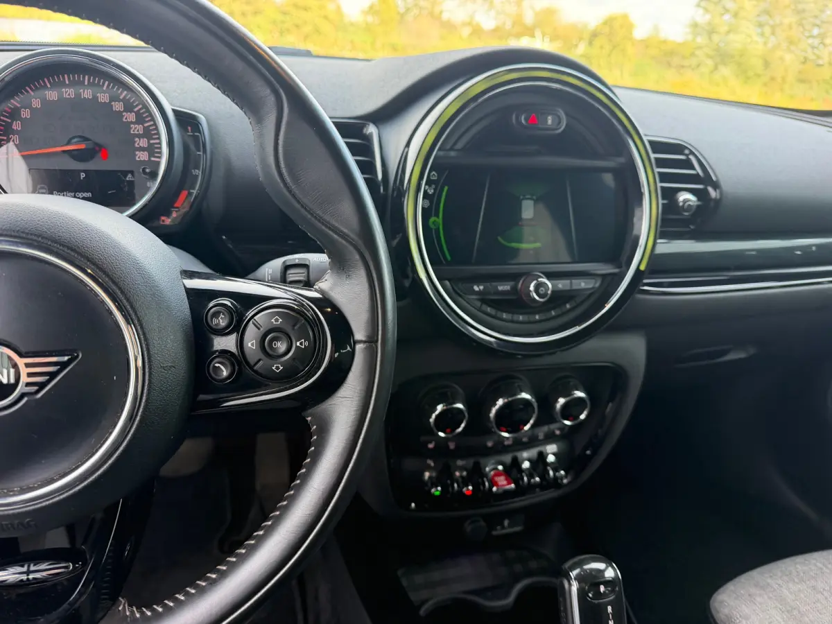 1.5 Cooper Chili Automaat - Starlight Blue/Union Jack - Navigatie/Sportseats/Black Spoke