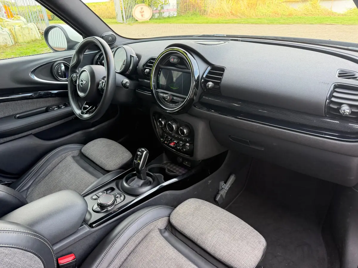 1.5 Cooper Chili Automaat - Starlight Blue/Union Jack - Navigatie/Sportseats/Black Spoke