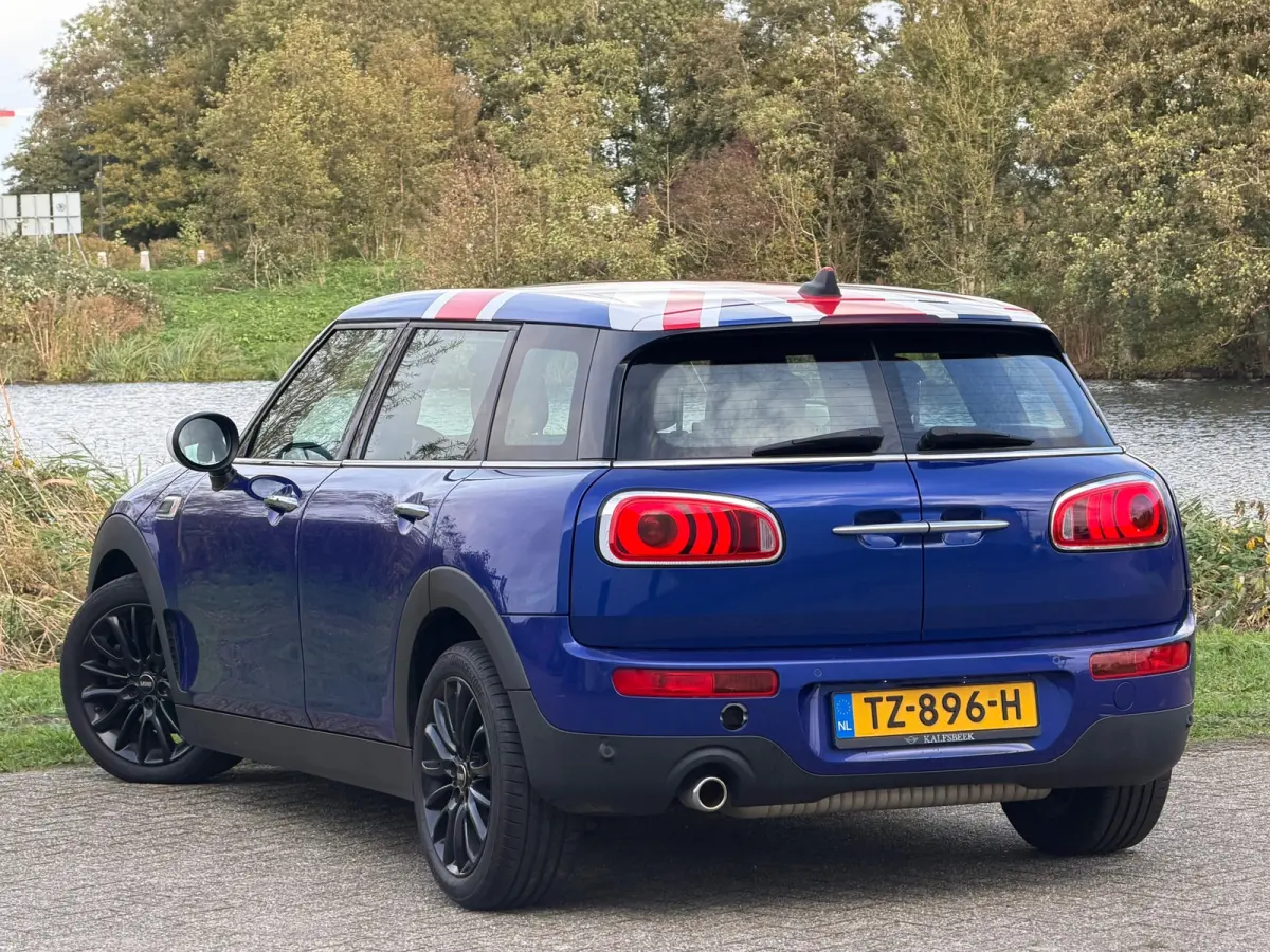 1.5 Cooper Chili Automaat - Starlight Blue/Union Jack - Navigatie/Sportseats/Black Spoke