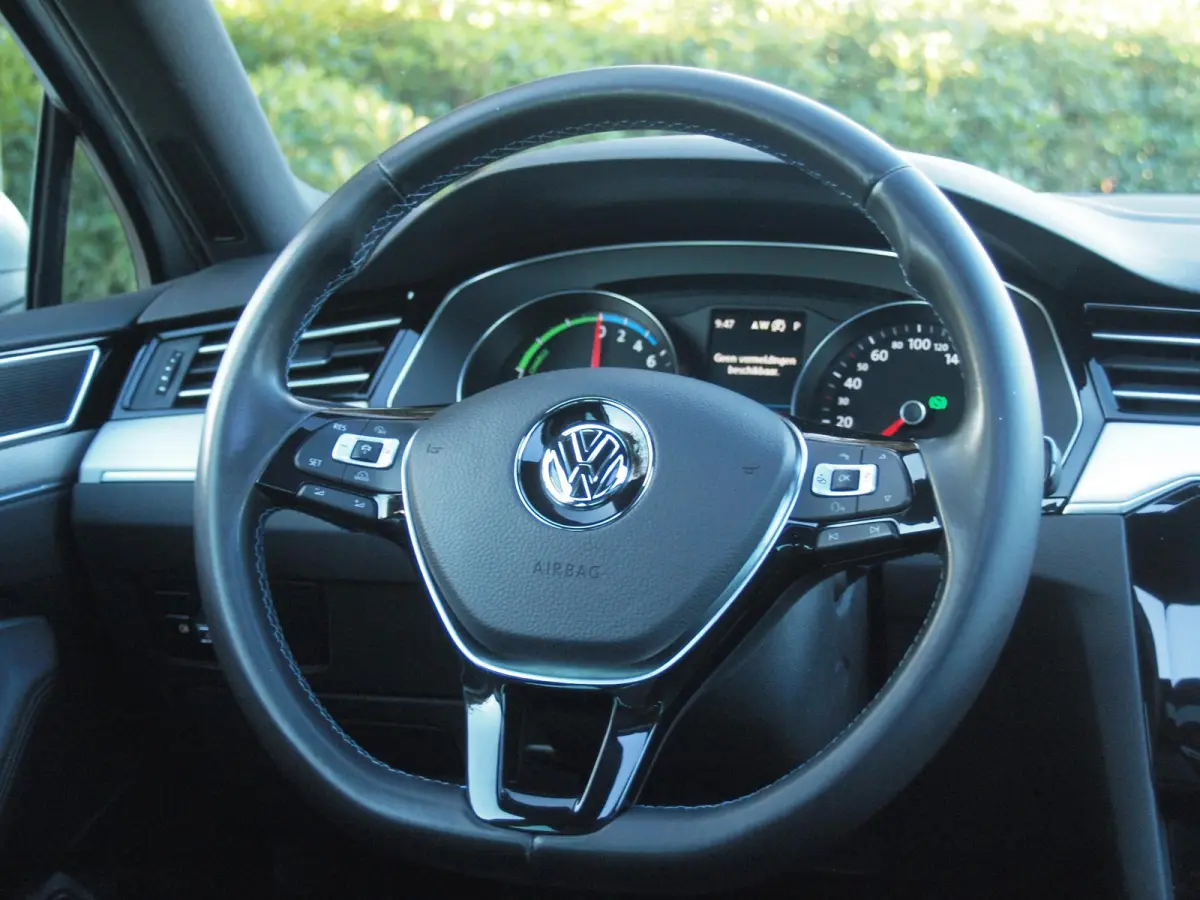 1.4 TSI GTE Connected Series Plus | Panoramadak | ACC | Apple Carplay | Leer | NL-Auto |