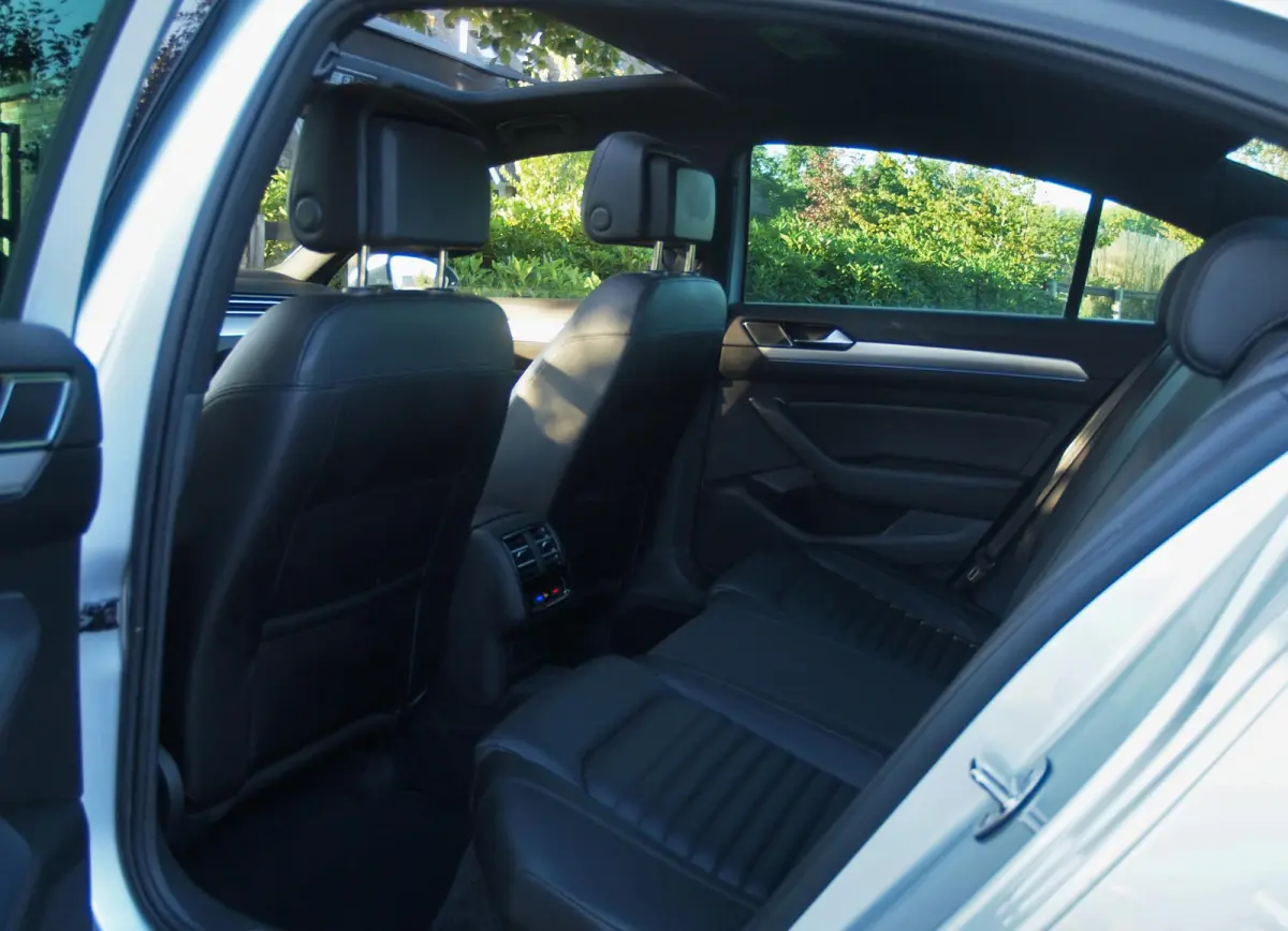 1.4 TSI GTE Connected Series Plus | Panoramadak | ACC | Apple Carplay | Leer | NL-Auto |