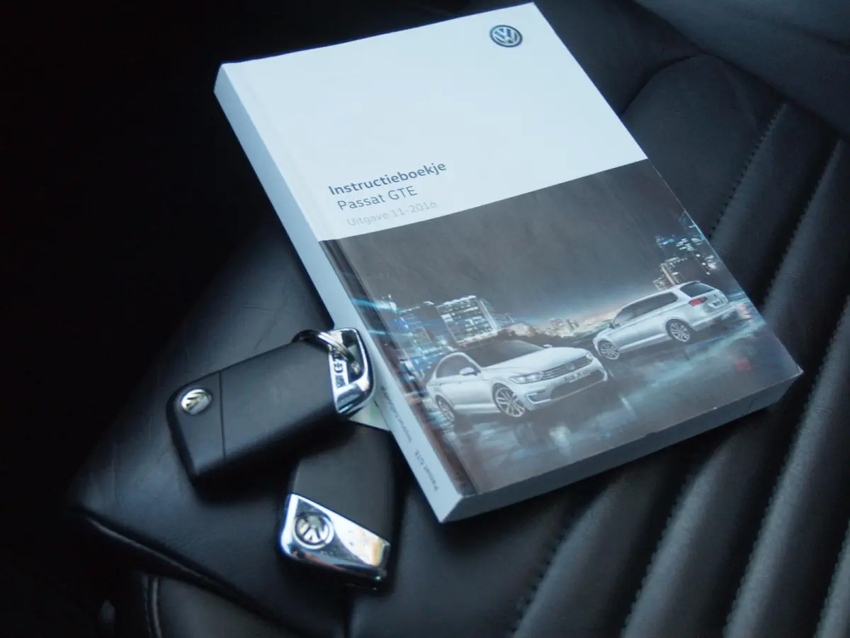 1.4 TSI GTE Connected Series Plus | Panoramadak | ACC | Apple Carplay | Leer | NL-Auto |