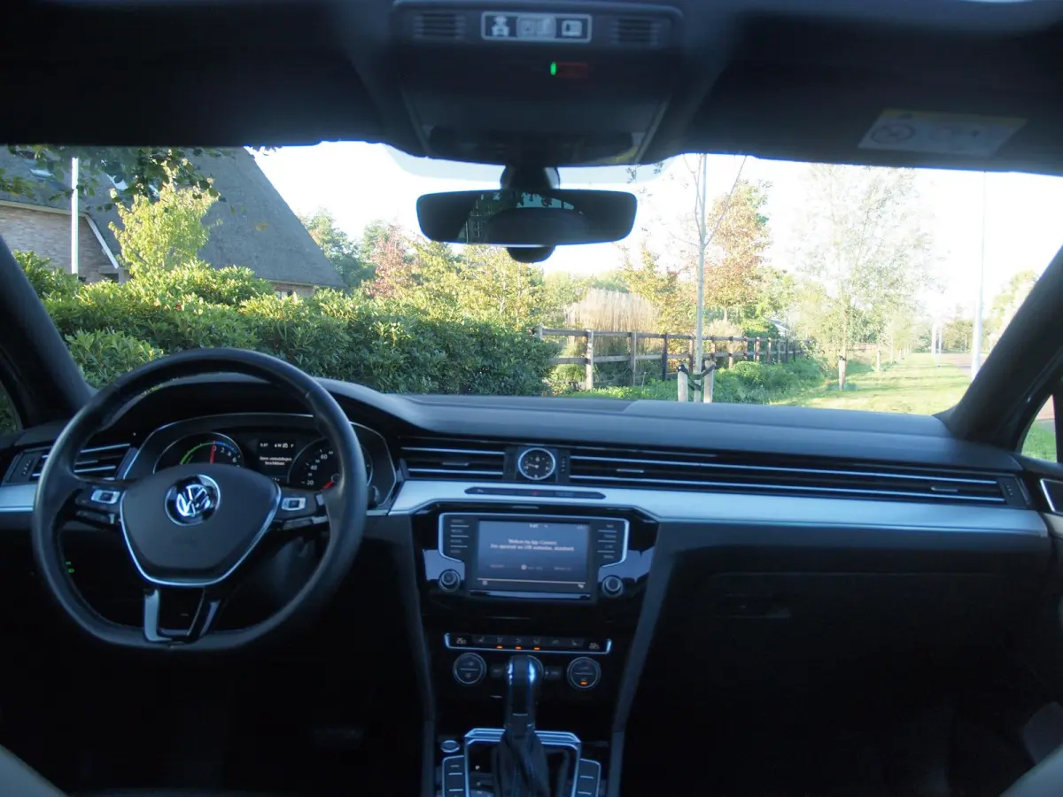 1.4 TSI GTE Connected Series Plus | Panoramadak | ACC | Apple Carplay | Leer | NL-Auto |