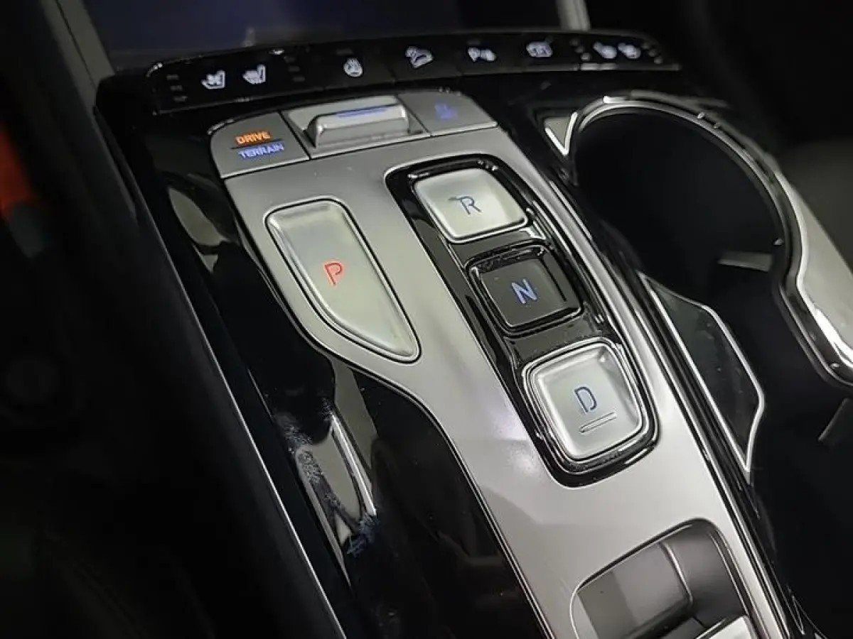 1.6 T-GDI PHEV PREMIUM SKY 4WD I AUTOMAAT I SCHUIF/KANTELDAK I 360 CAMERA I APPLE CARPLAY I CLIMATE CONTROL