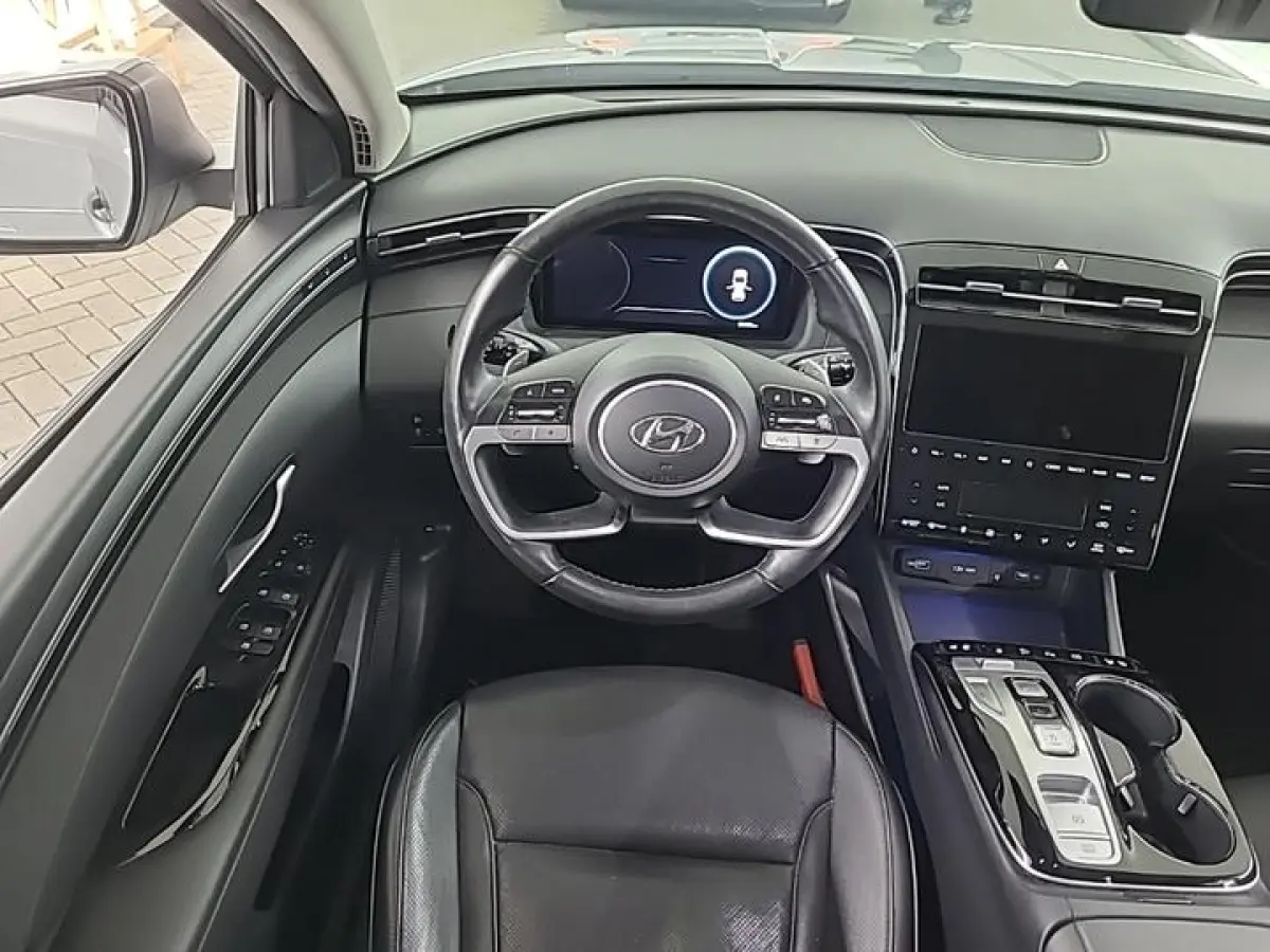 1.6 T-GDI PHEV PREMIUM SKY 4WD I AUTOMAAT I SCHUIF/KANTELDAK I 360 CAMERA I APPLE CARPLAY I CLIMATE CONTROL