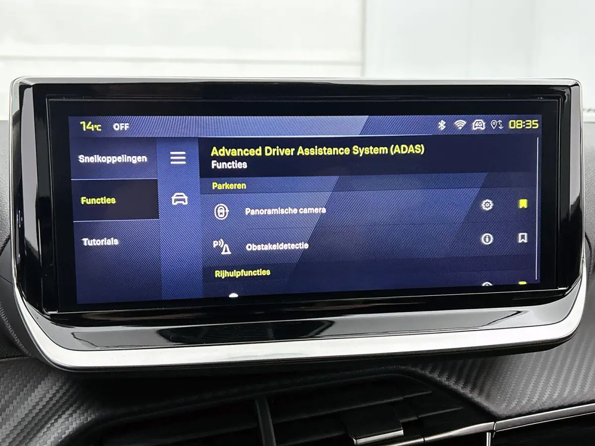 1.2 Hybrid 145pk Allure Automaat | Tot 8 Jaar Garantie | Dakrails | Adaptieve Cruise Control | Camera Voor + Achter | Navigatie | Climate Control | 17"LMV | LED | Dodehoekdetectie |