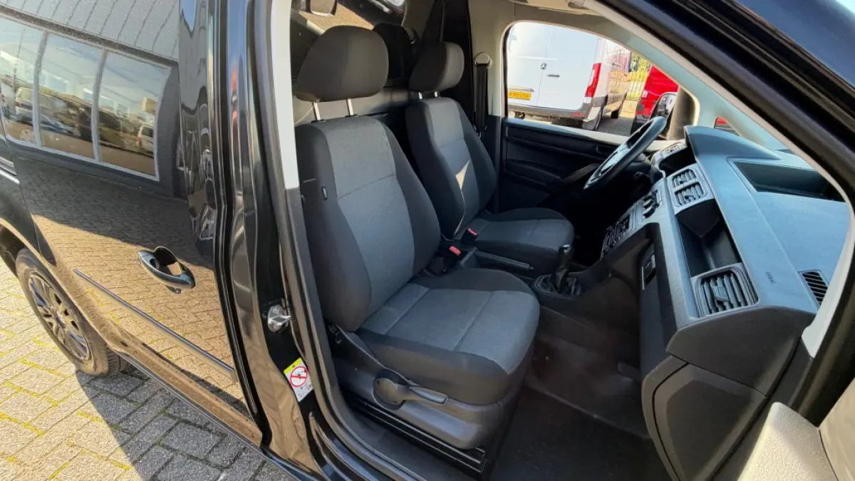 2.0 TDI 55KW 75PK EURO 6 AIRCO/ CRUISE CONTROL/ ORIGINEEL AUDIO/ 100% DEALERONDERHOUDEN