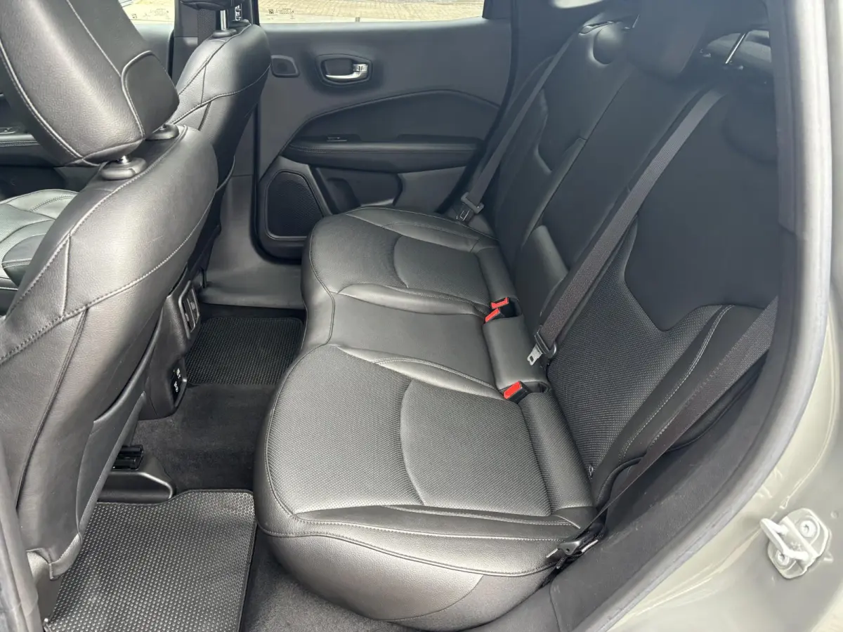 240pk Plug-in Hybrid S | Glazen dak | LEER | Camera | Alpine Audio | AUTOMAAT