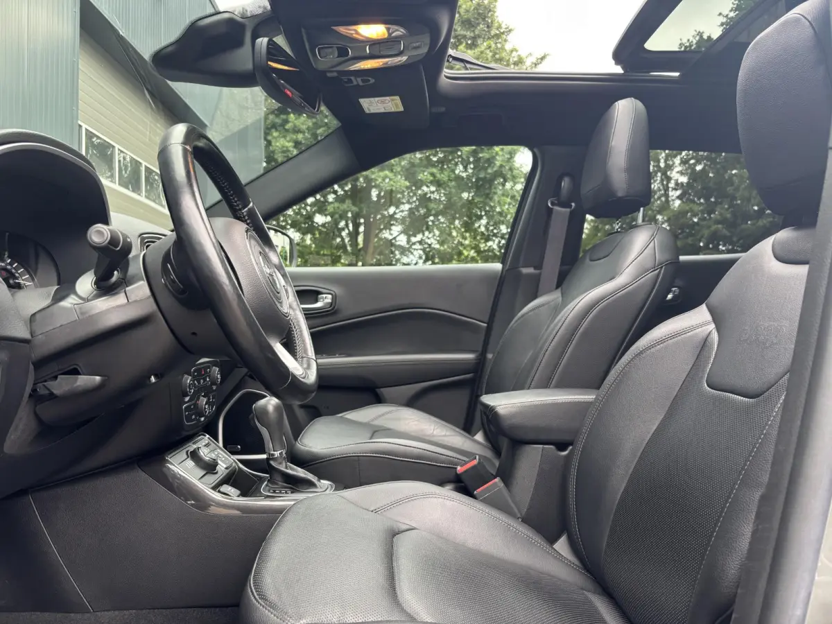 240pk Plug-in Hybrid S | Glazen dak | LEER | Camera | Alpine Audio | AUTOMAAT