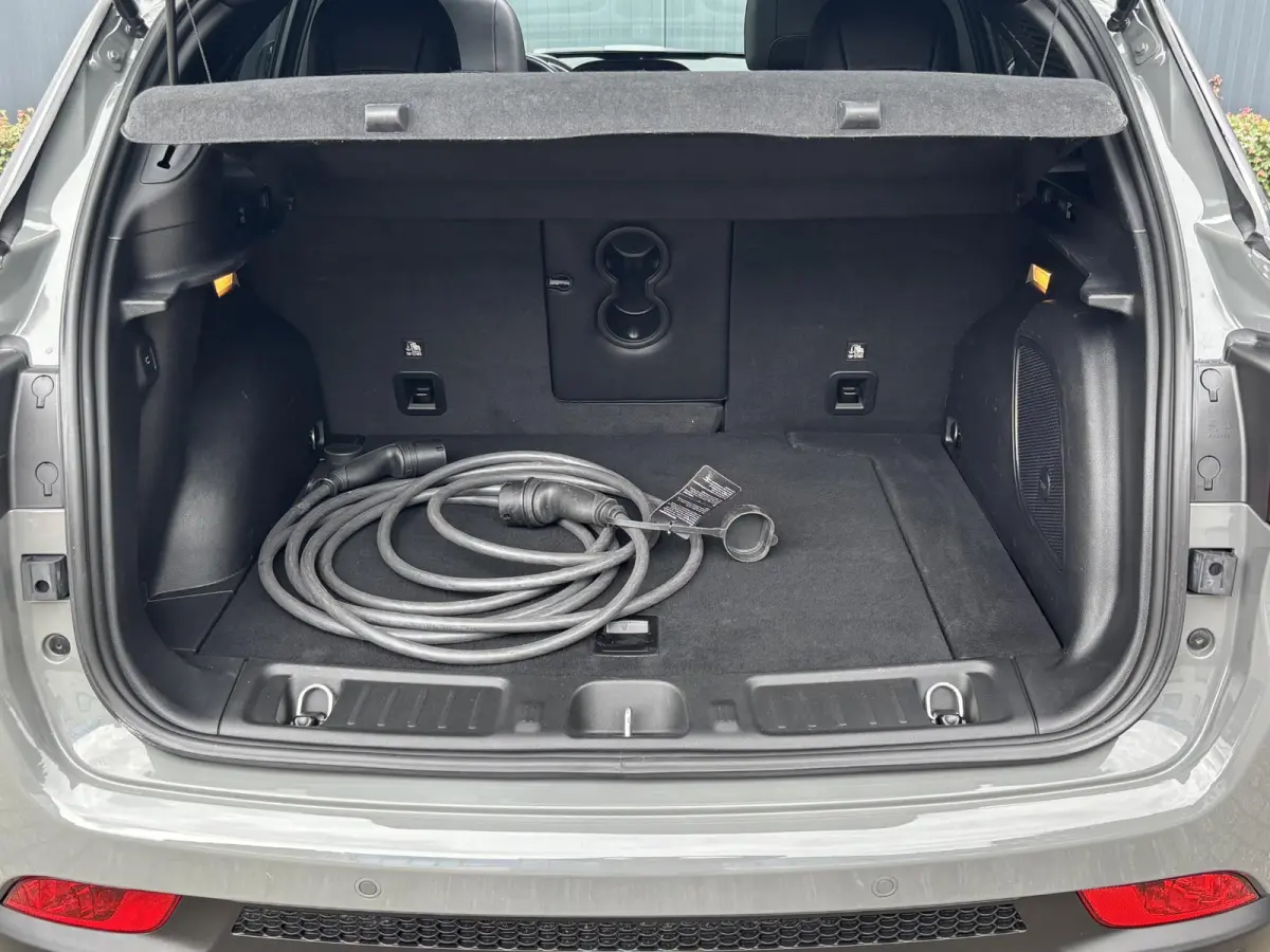 240pk Plug-in Hybrid S | Glazen dak | LEER | Camera | Alpine Audio | AUTOMAAT