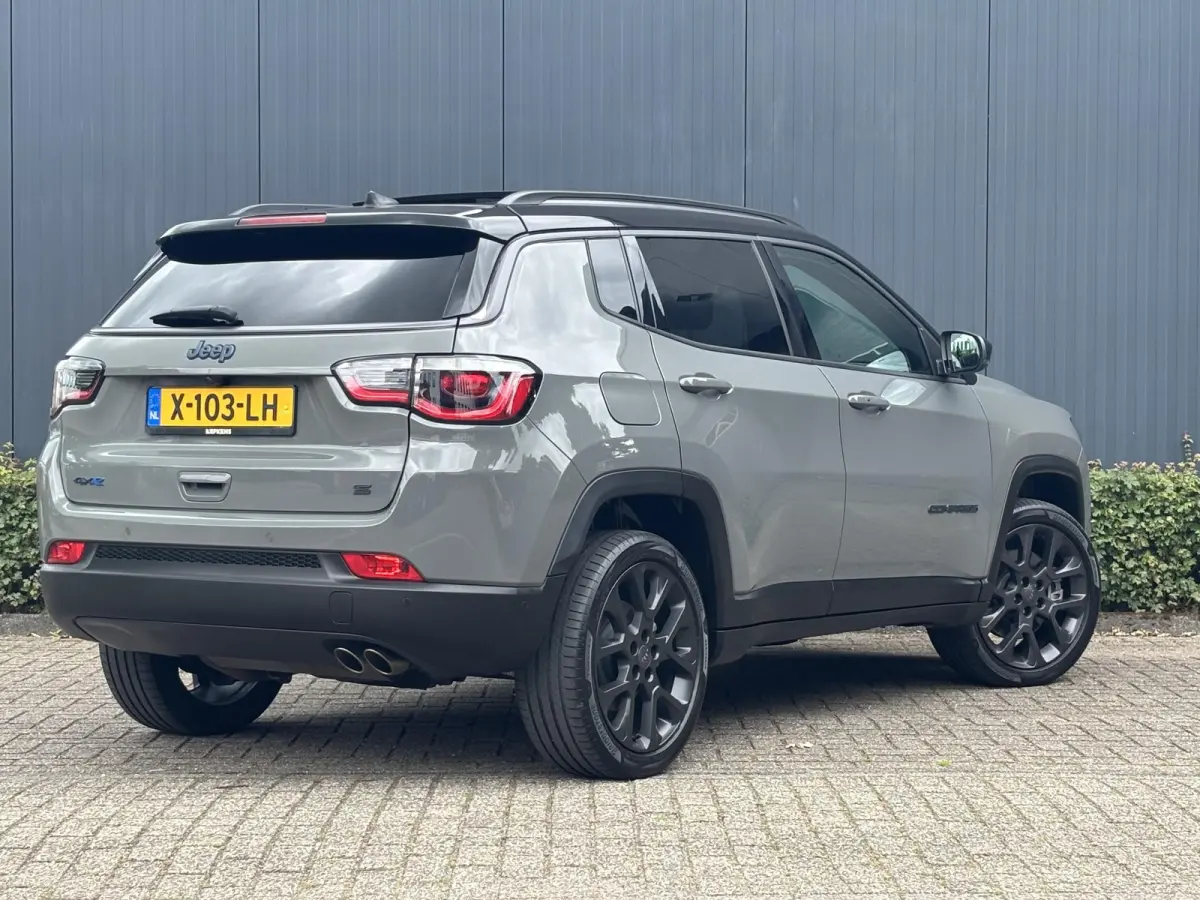 240pk Plug-in Hybrid S | Glazen dak | LEER | Camera | Alpine Audio | AUTOMAAT