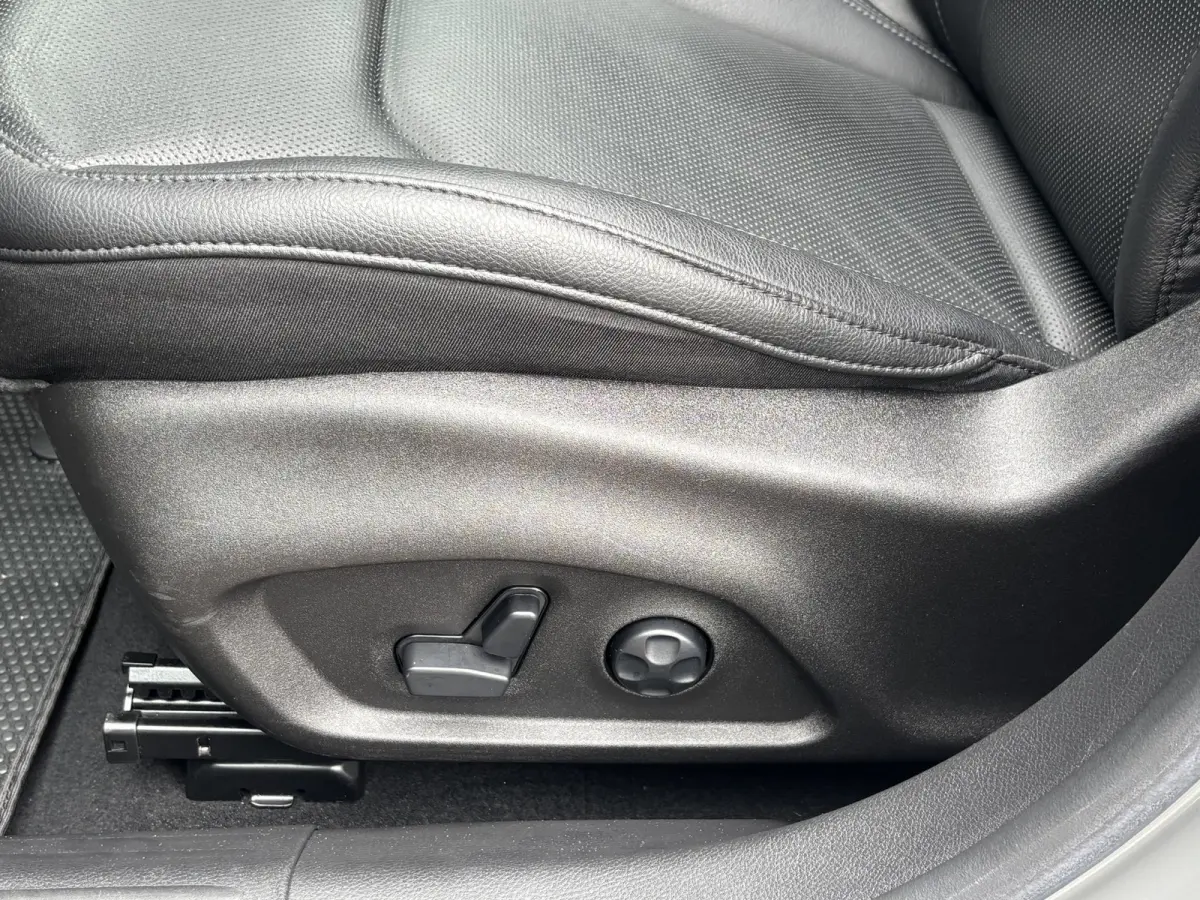 240pk Plug-in Hybrid S | Glazen dak | LEER | Camera | Alpine Audio | AUTOMAAT