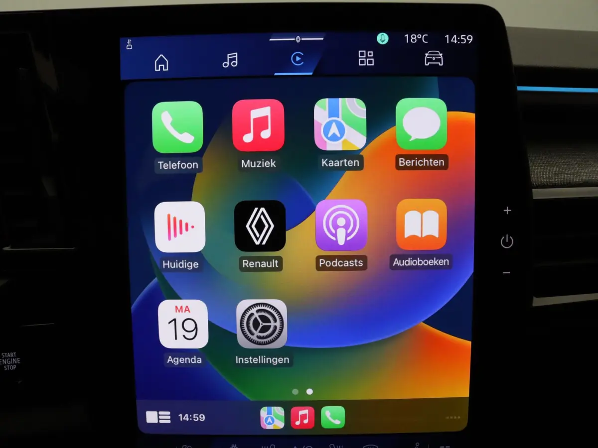 200pk E-Tech full hybrid techno Apple Carplay/Android Auto | Climate