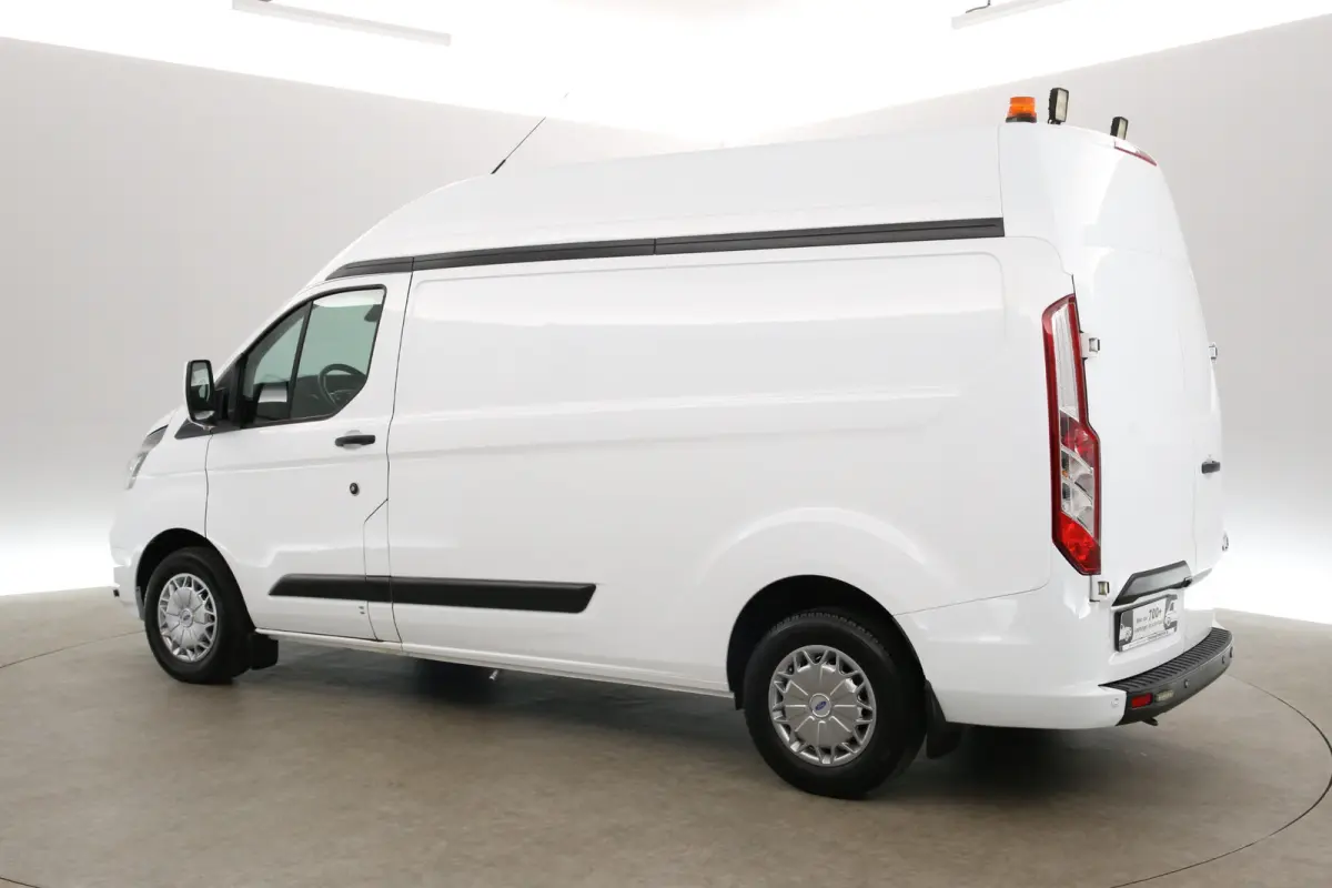2.0 TDCI L2H2 | Airco | Camera | Cruise | 3 Zits | 2800KG Trekgew. | Parkeersens.