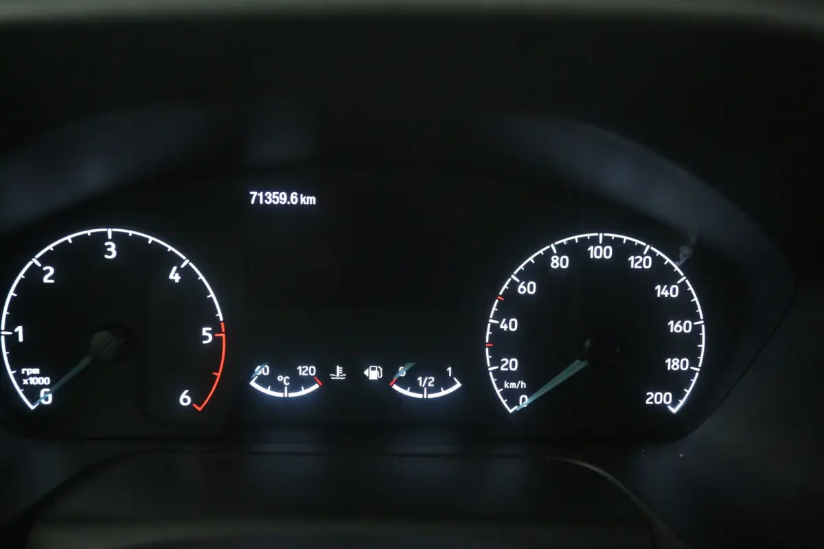 2.0 TDCI L2H2 | Airco | Camera | Cruise | 3 Zits | 2800KG Trekgew. | Parkeersens.