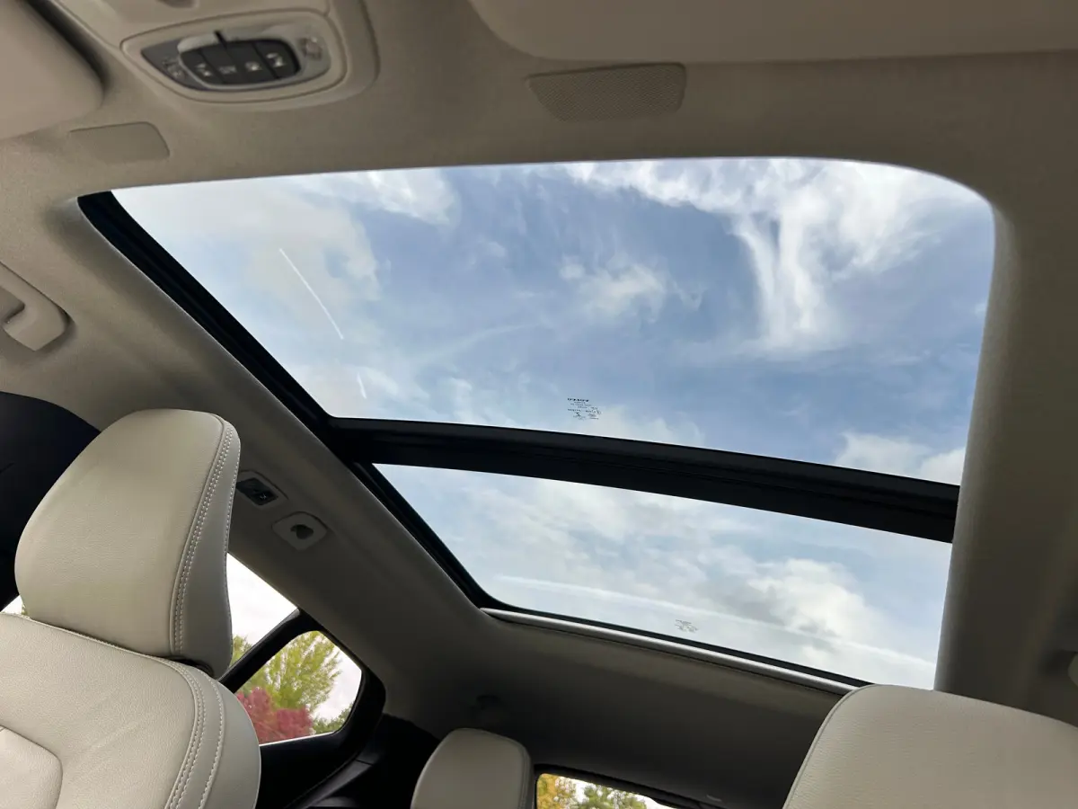 1.5 T5 Ultimate Bright | MY23 | SoH 94% | Pano | 360 camera | Memory | Leder | BLIS | Pilot Assist |