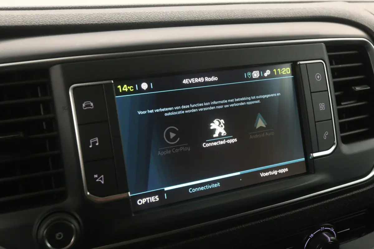 75 kWh Long Range L3H1 | Snelladen | DC | 6 Zits | SOH 92% | Airco | Camera | Cruise | Carplay | Trekhaak