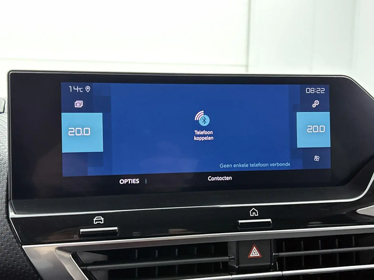136pk Feel Pack 50 kWh Automaat | 1ste Eigenaar | Head-Up Display | Navigatie | Adaptieve Cruise Control | 17"LMV | Full-LED | Camera | Stoel-/Stuur-/Voorruitverwarming |