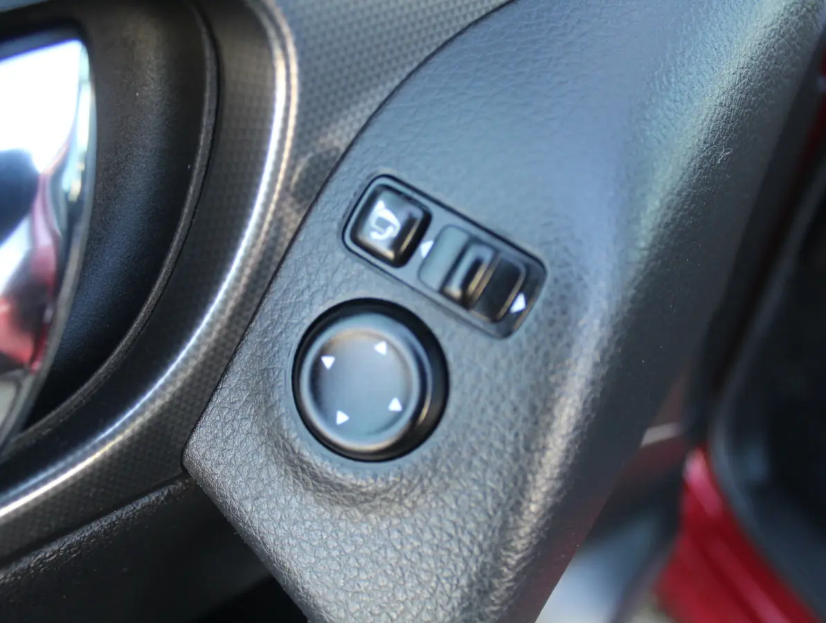 1.2 N-Connecta CLIMATE | NAVI | PDCV+A | CRUISE | DAB | LED | PANODAK | TRHAAK | LMV18 | 360CAMERA
