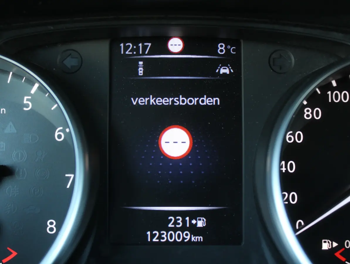 1.2 N-Connecta CLIMATE | NAVI | PDCV+A | CRUISE | DAB | LED | PANODAK | TRHAAK | LMV18 | 360CAMERA