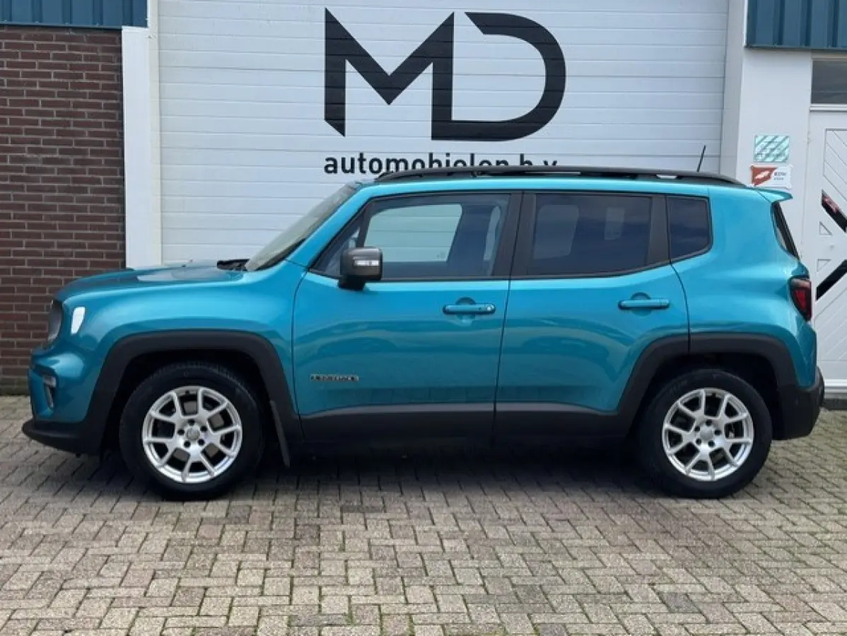 1.3T Freedom-1e eigenaar-Trekhaak-Panorama-LED-Originele Nederlandse auto met NAP - Stuur en stoelverwarming -Camera