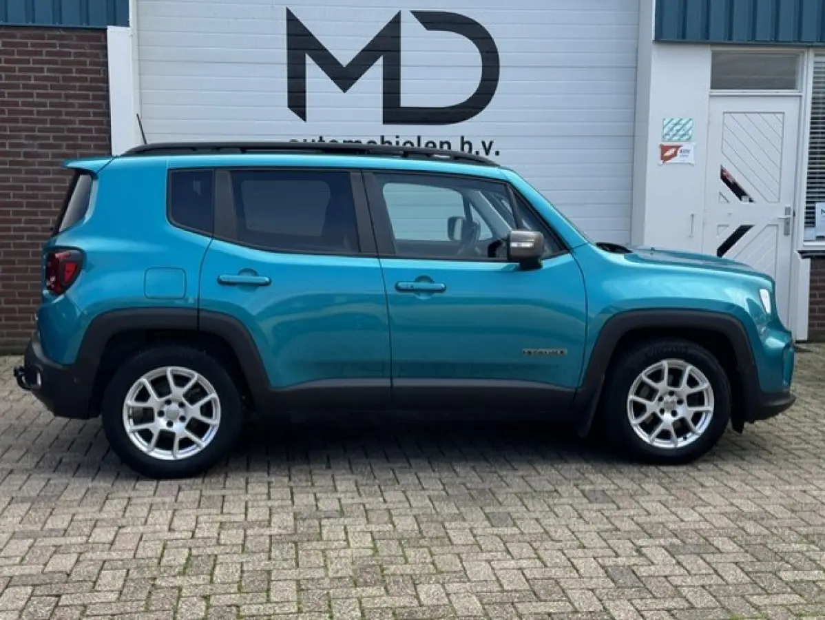 1.3T Freedom-1e eigenaar-Trekhaak-Panorama-LED-Originele Nederlandse auto met NAP - Stuur en stoelverwarming -Camera